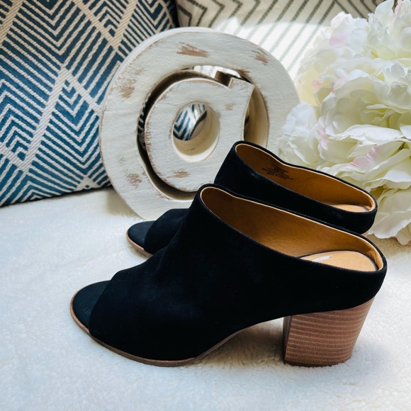 Lucky Brand Organza Mule - Picture 9 of 10